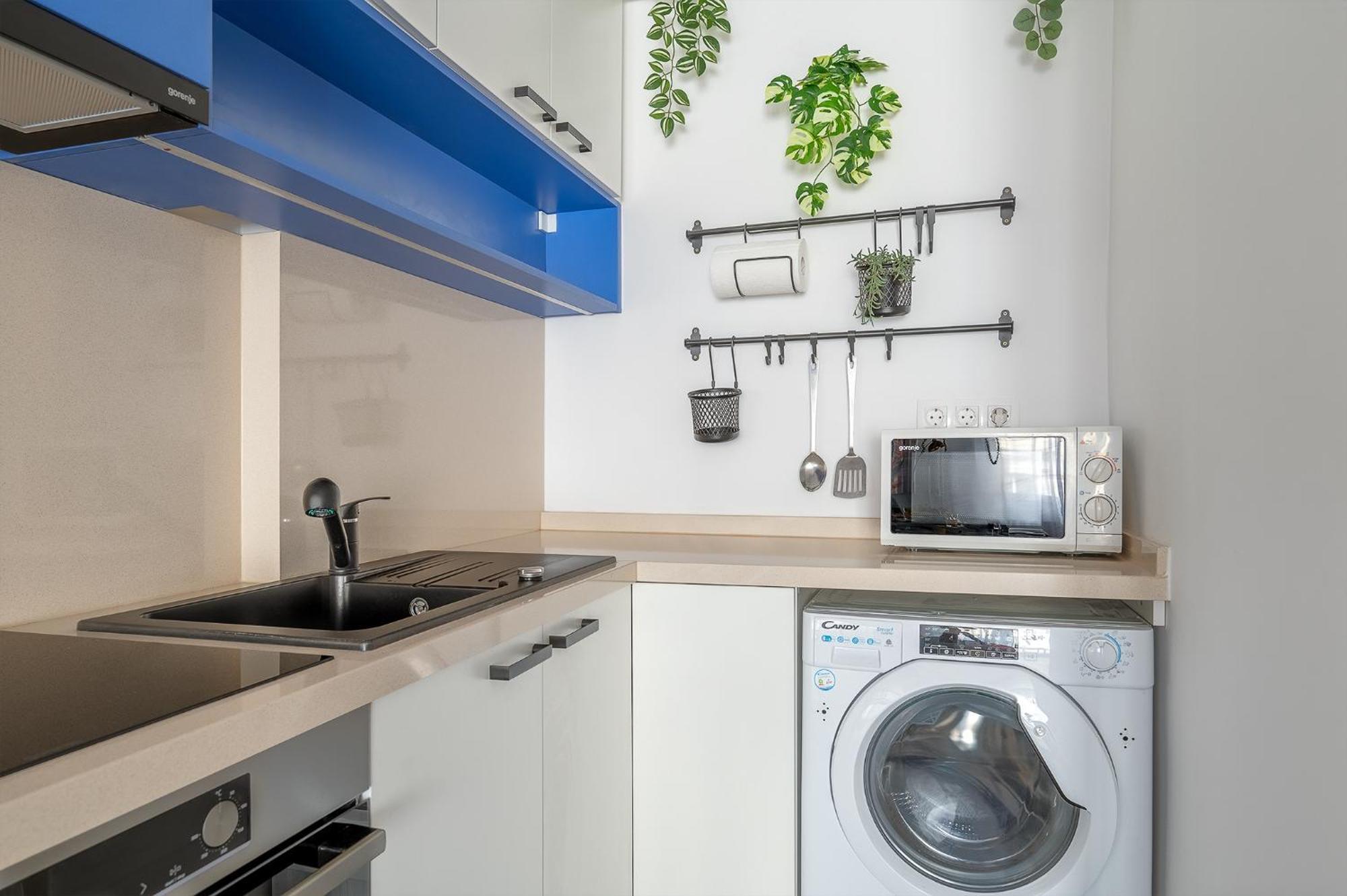 Newly Renovated!!! - Modern Apartment 10 Minutes From The Grand Boulevard Budapesta Exterior foto