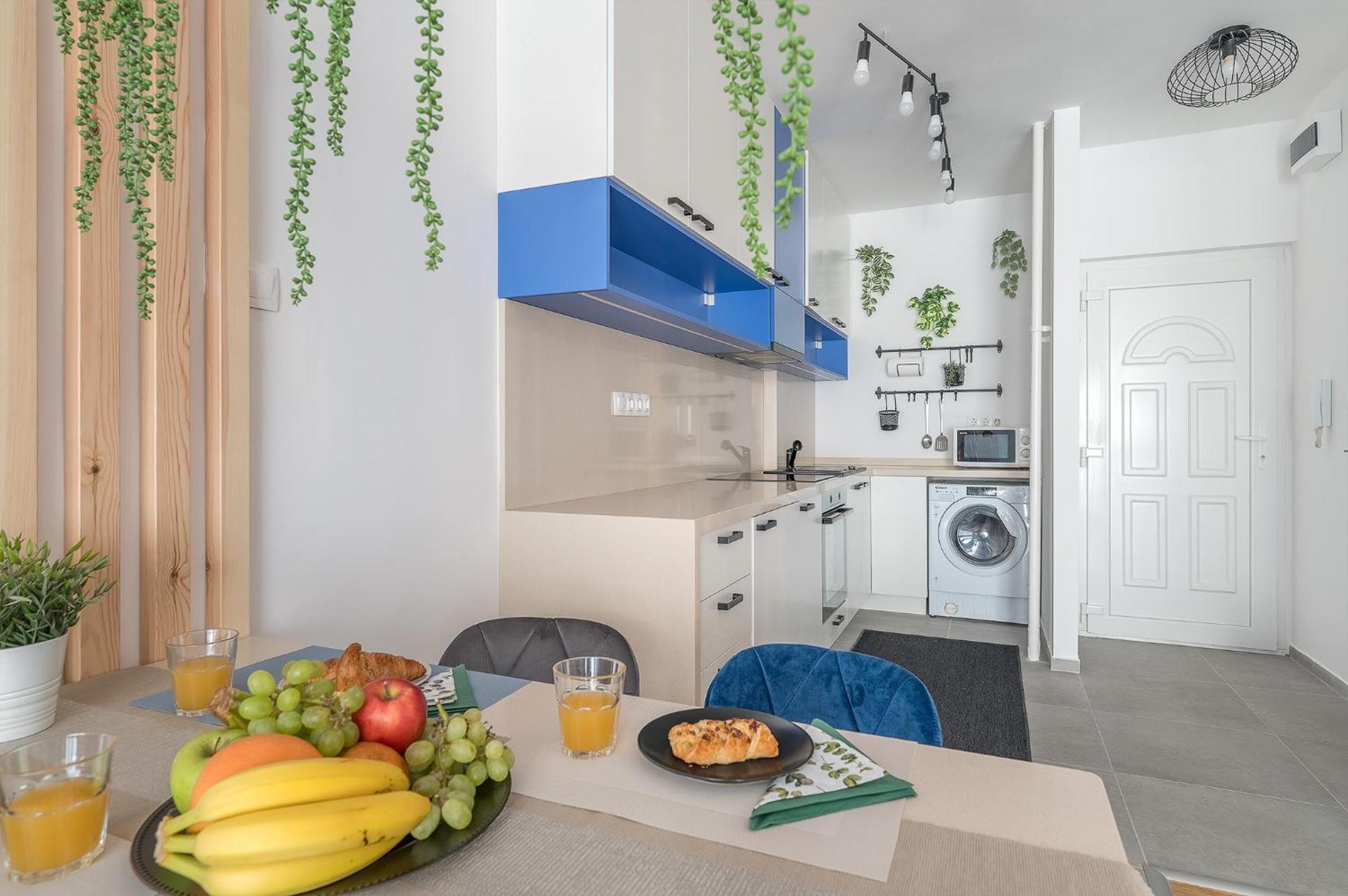 Newly Renovated!!! - Modern Apartment 10 Minutes From The Grand Boulevard Budapesta Exterior foto